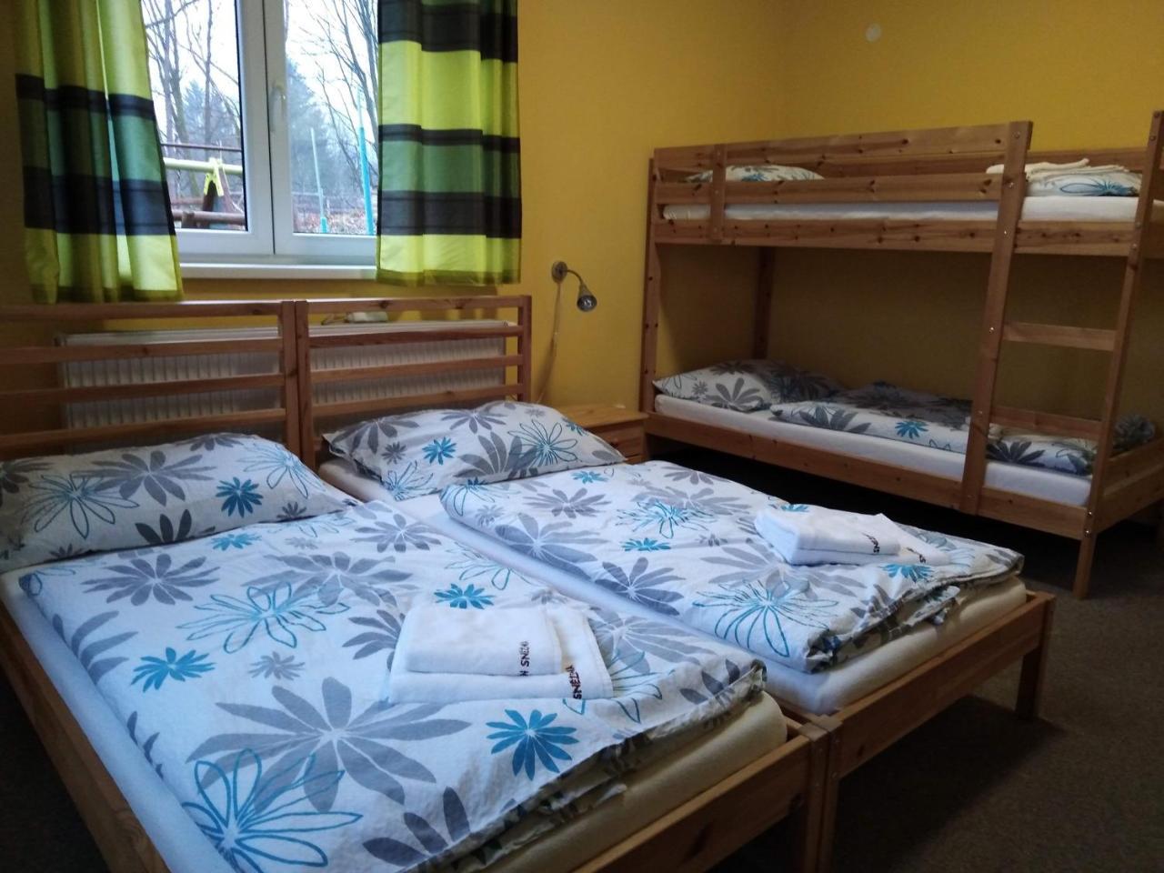 Penzion Sněženka Jiretin pod Bukovou Exterior foto