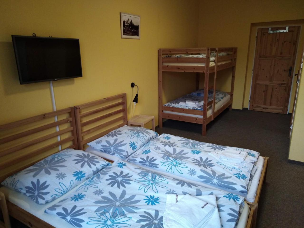 Penzion Sněženka Jiretin pod Bukovou Exterior foto