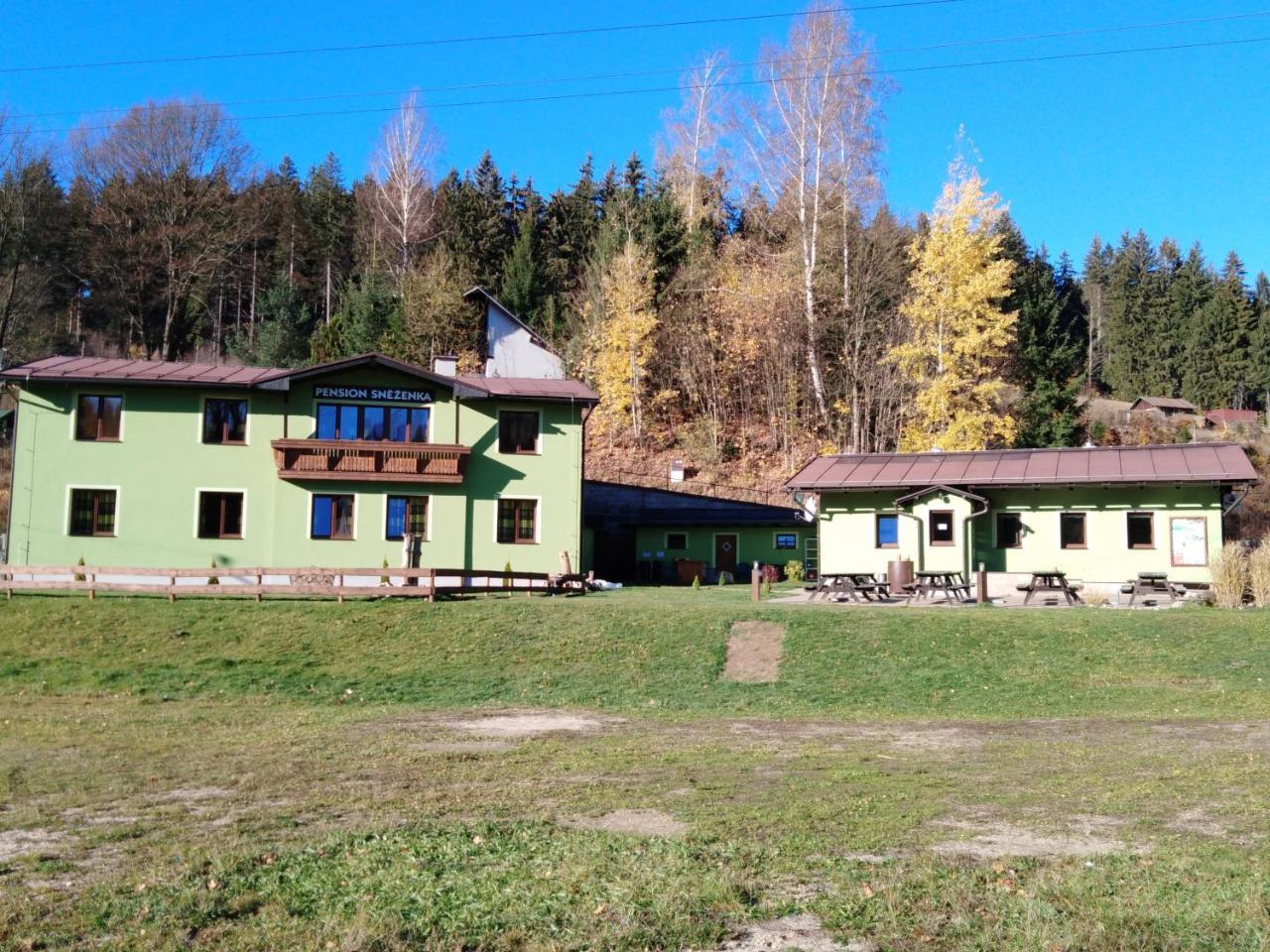Penzion Sněženka Jiretin pod Bukovou Exterior foto